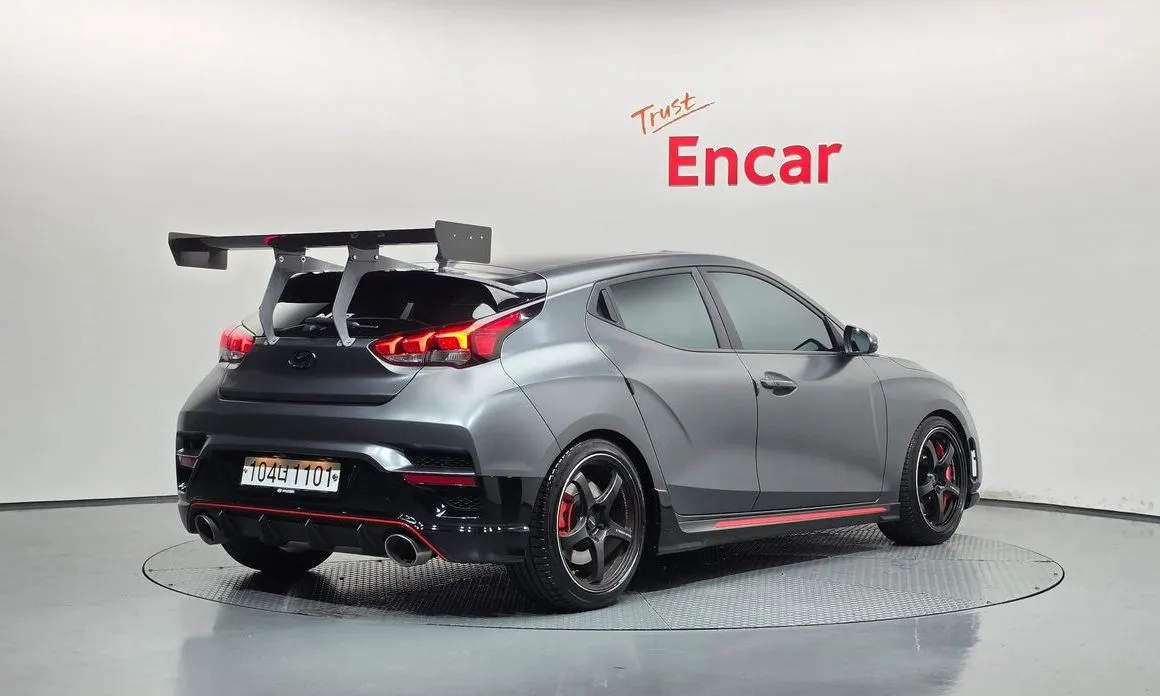 Hyundai Veloster — фото 7