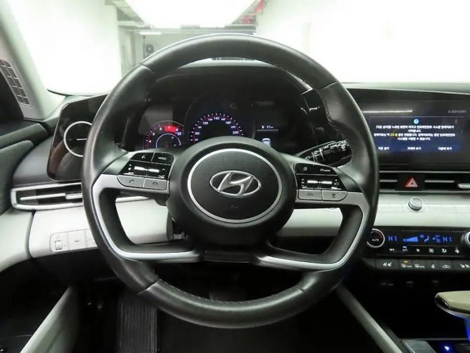 Hyundai AVANTE — фото 4
