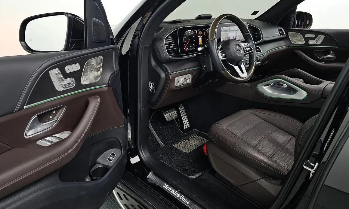Mercedes-Benz GLS-Class — фото 10