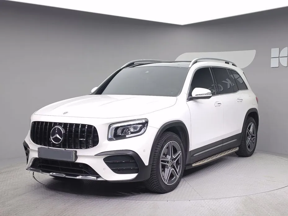 Mercedes-Benz GLB-Class — фото 1