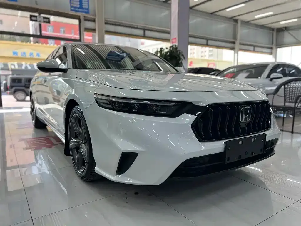Honda Inspire — фото 5