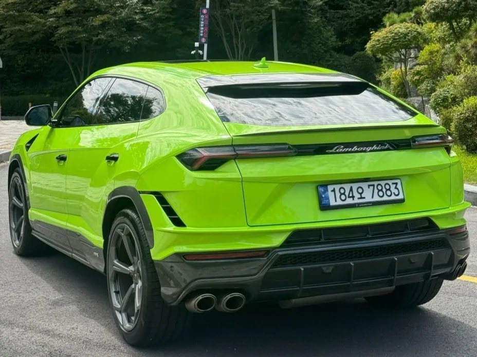 Lamborghini Urus — фото 8