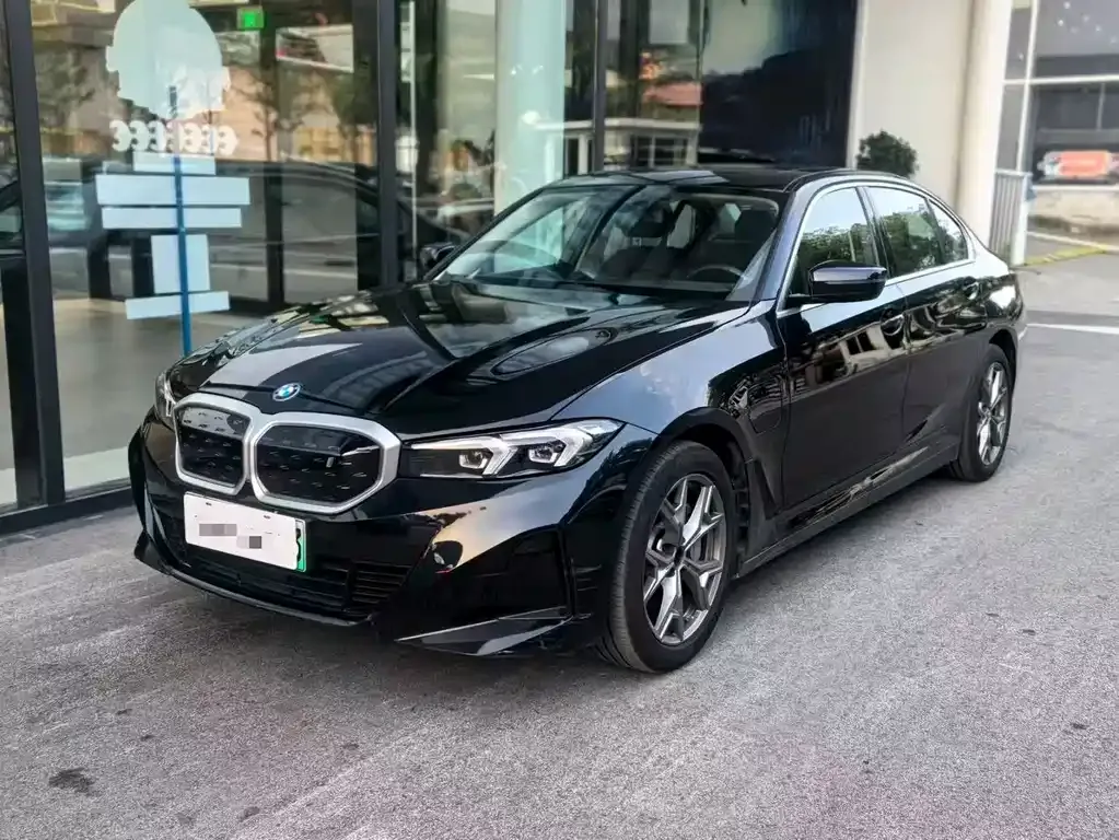 BMW i3 — фото 1