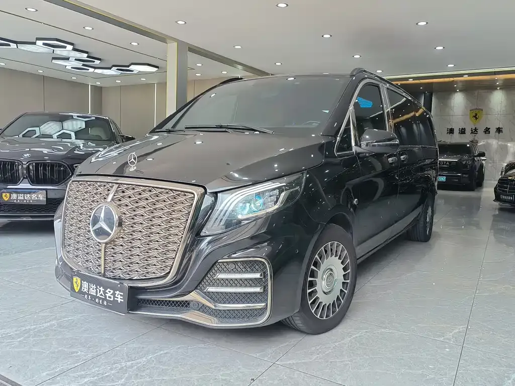 Mercedes-Benz Vito — фото 1