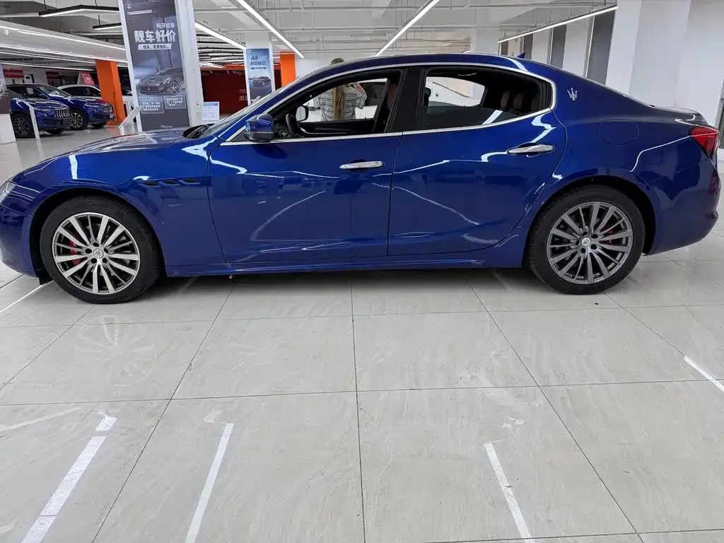 Maserati Ghibli — фото 4
