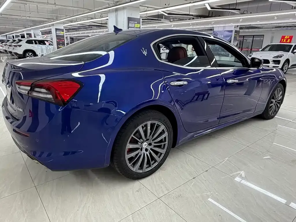 Maserati Ghibli — фото 5