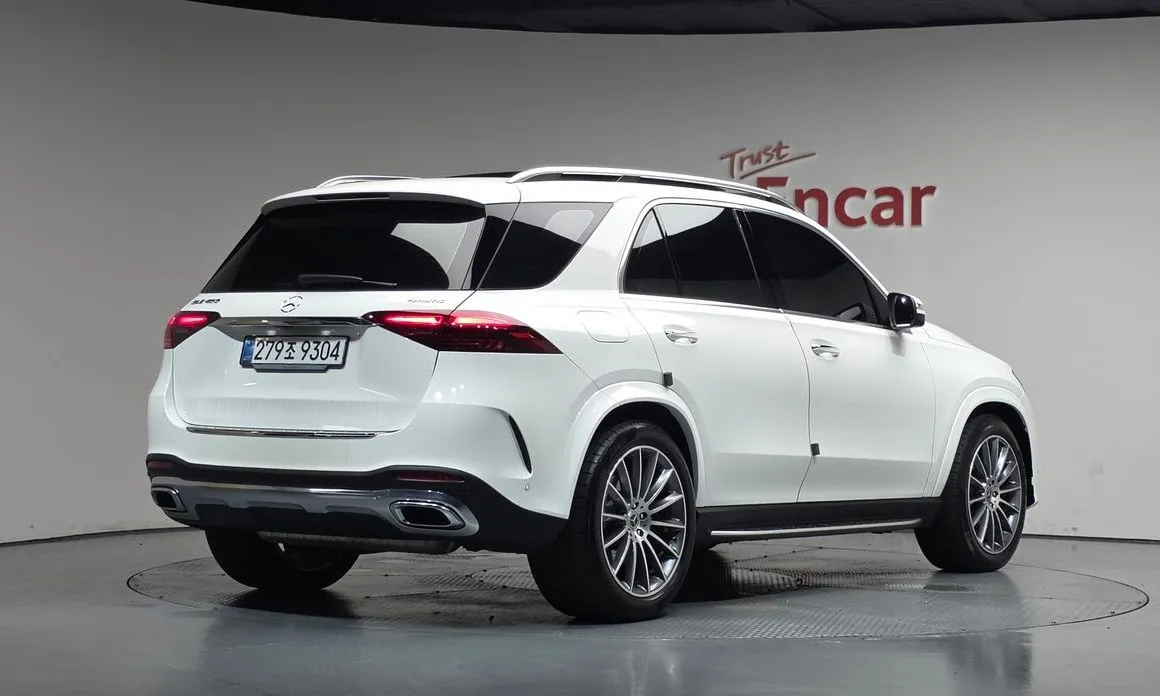 Mercedes-Benz GLE-Class — фото 6