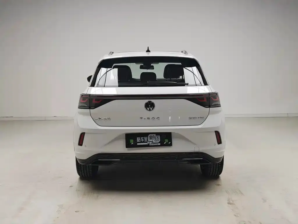 Volkswagen T-Roc — фото 3