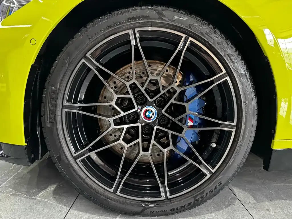 BMW M4 — фото 5