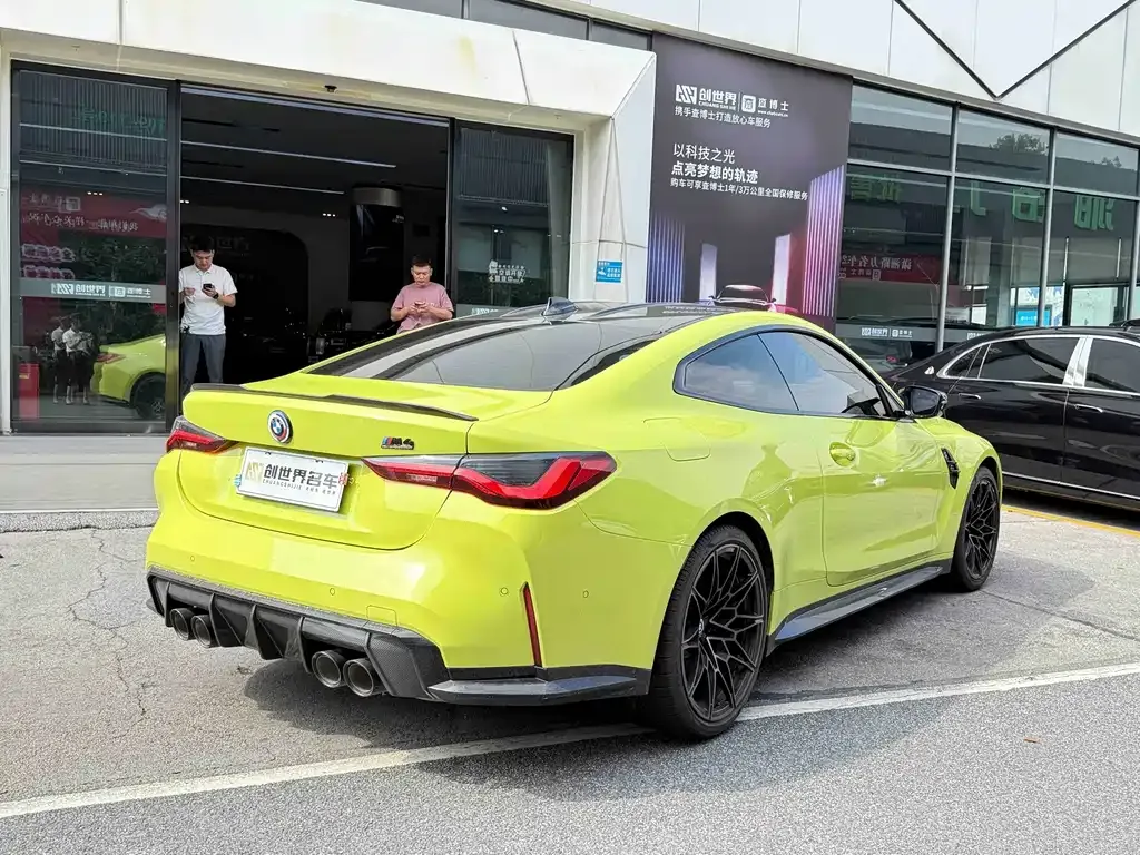 BMW M4 — фото 3
