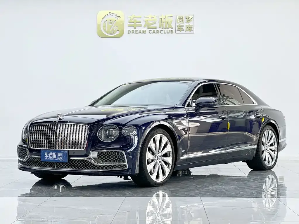 Bentley Flying Spur — фото 1