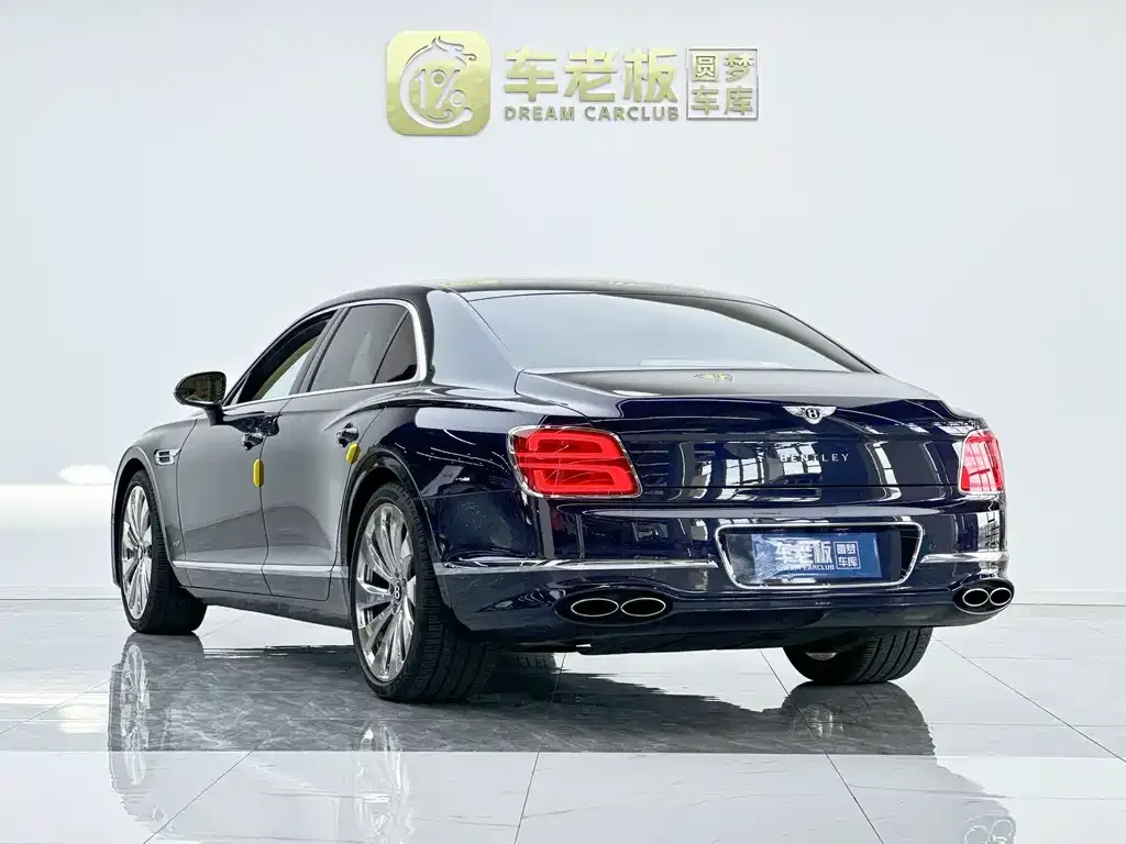 Bentley Flying Spur — фото 7