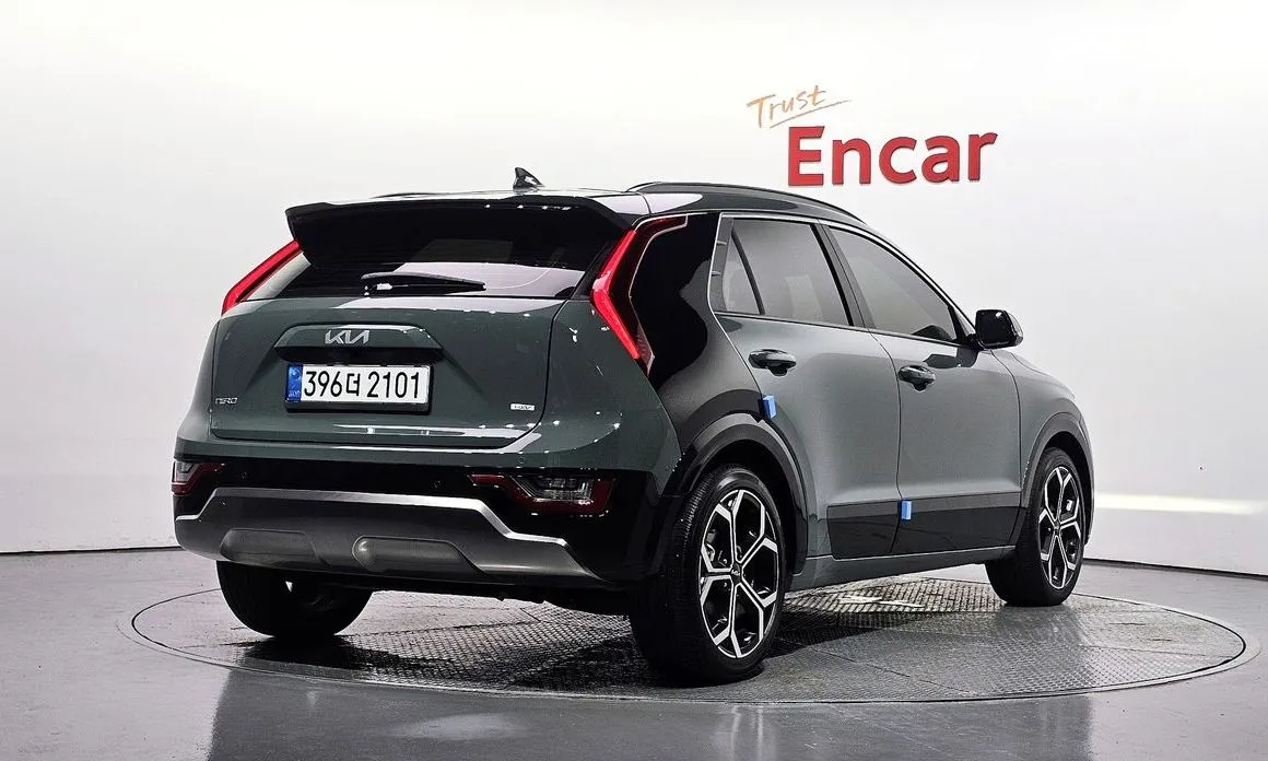 Kia Niro — фото 8