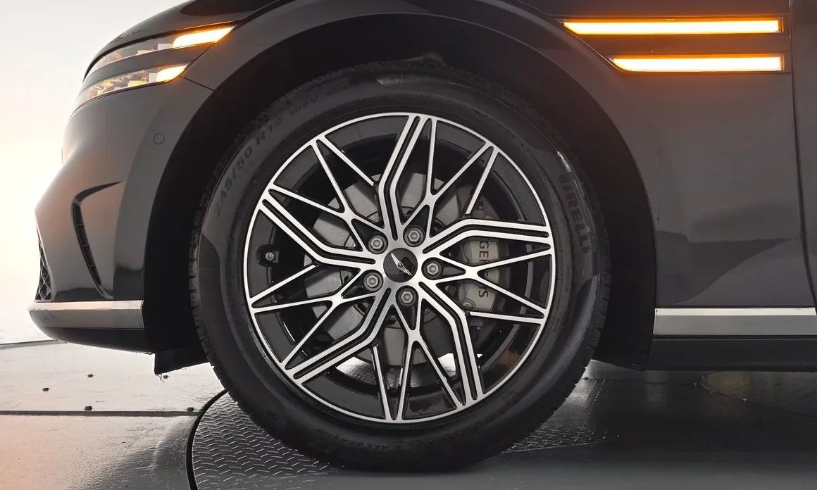 Genesis G90 — фото 10