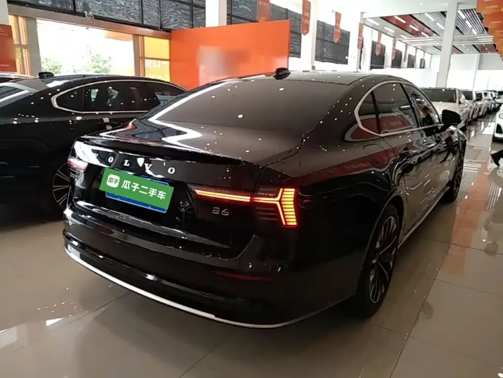 Volvo S90 — фото 7