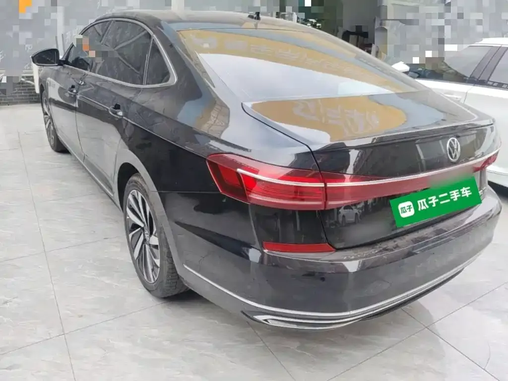 Volkswagen Passat — фото 2