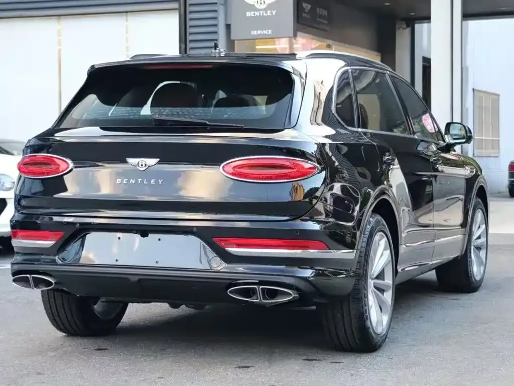 Bentley Bentayga — фото 10