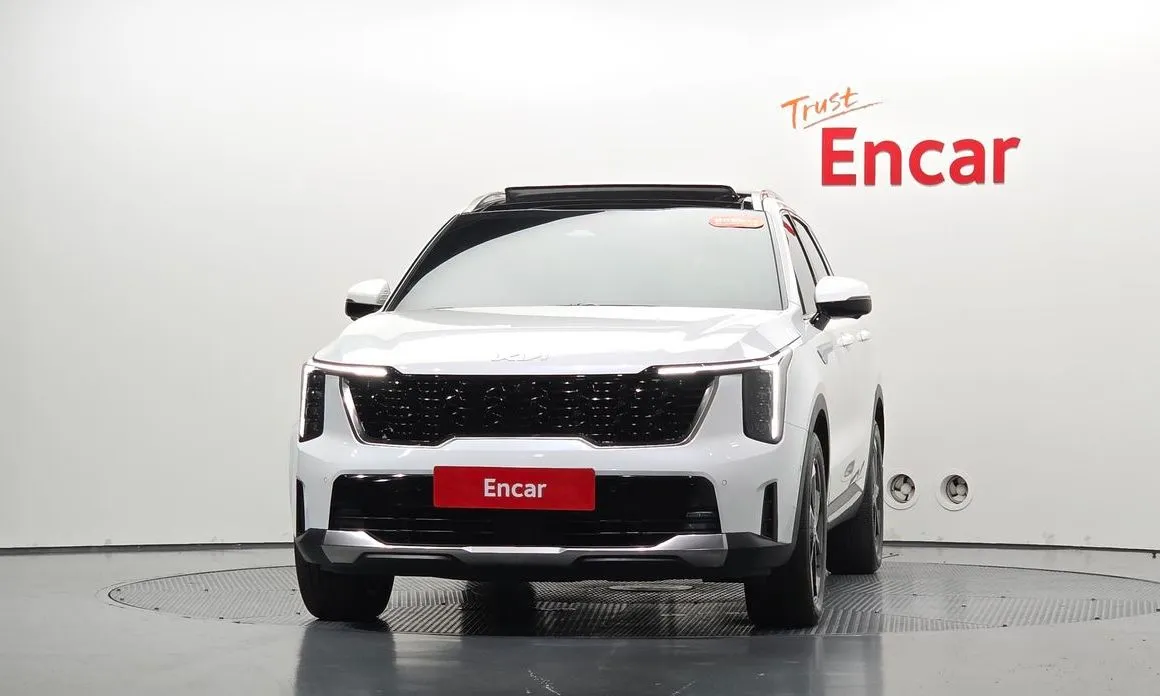 Kia Sorento — фото 6
