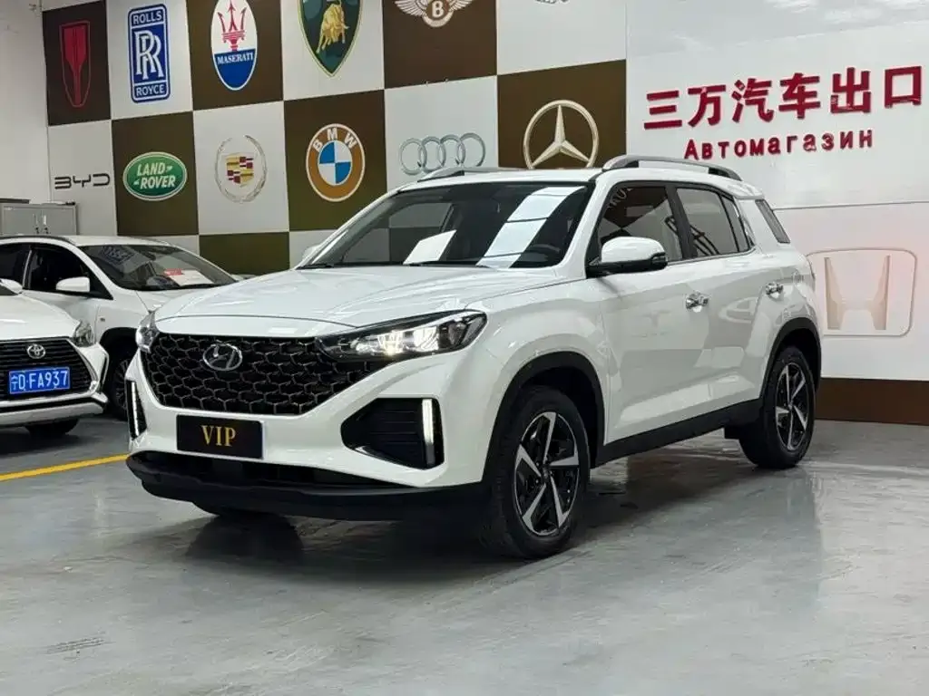 Hyundai ix35 — фото 1