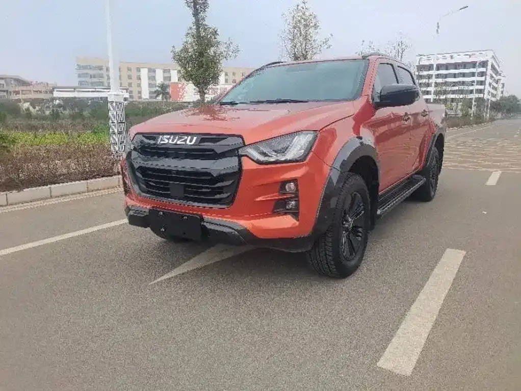 Isuzu D-MAX — фото 1