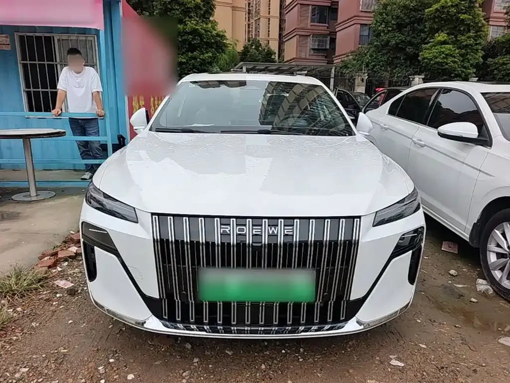 Roewe M7 DMH — фото 4