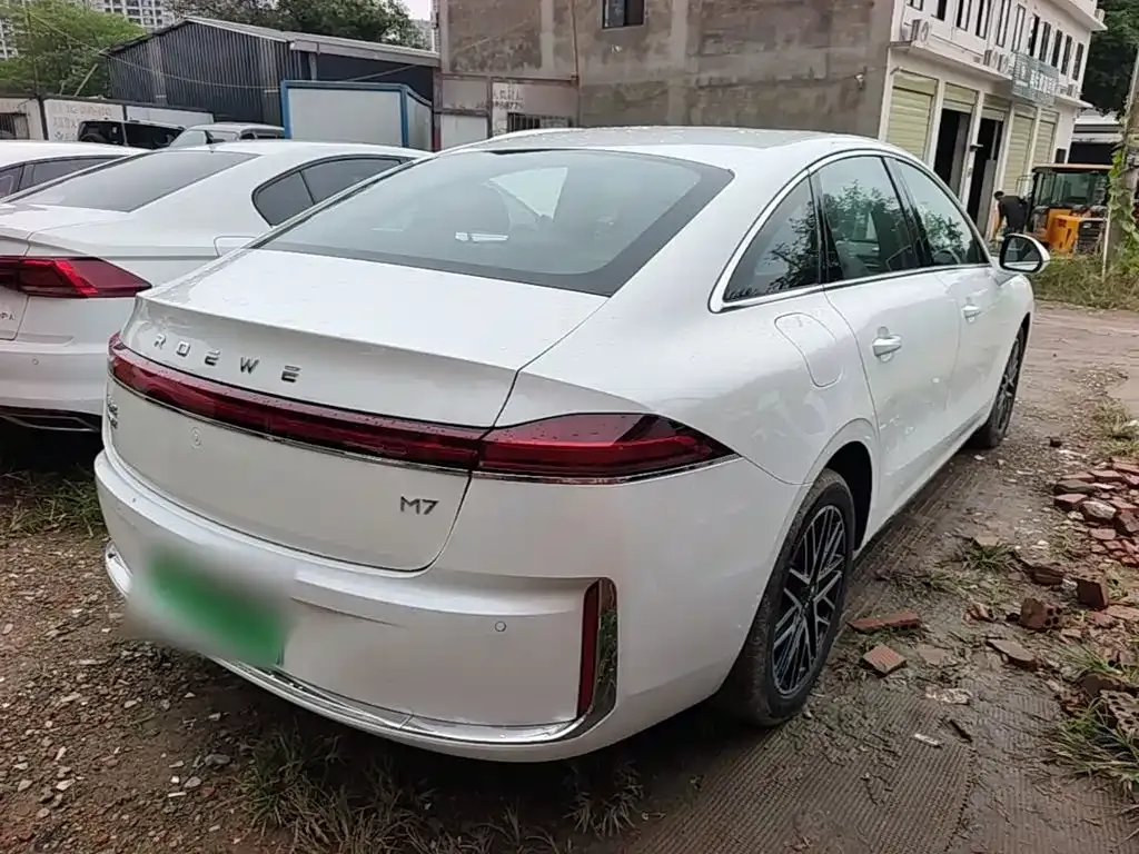 Roewe M7 DMH — фото 6