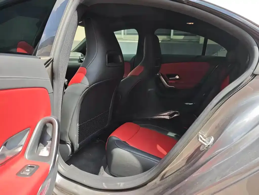 Mercedes-Benz CLA AMG — фото 5