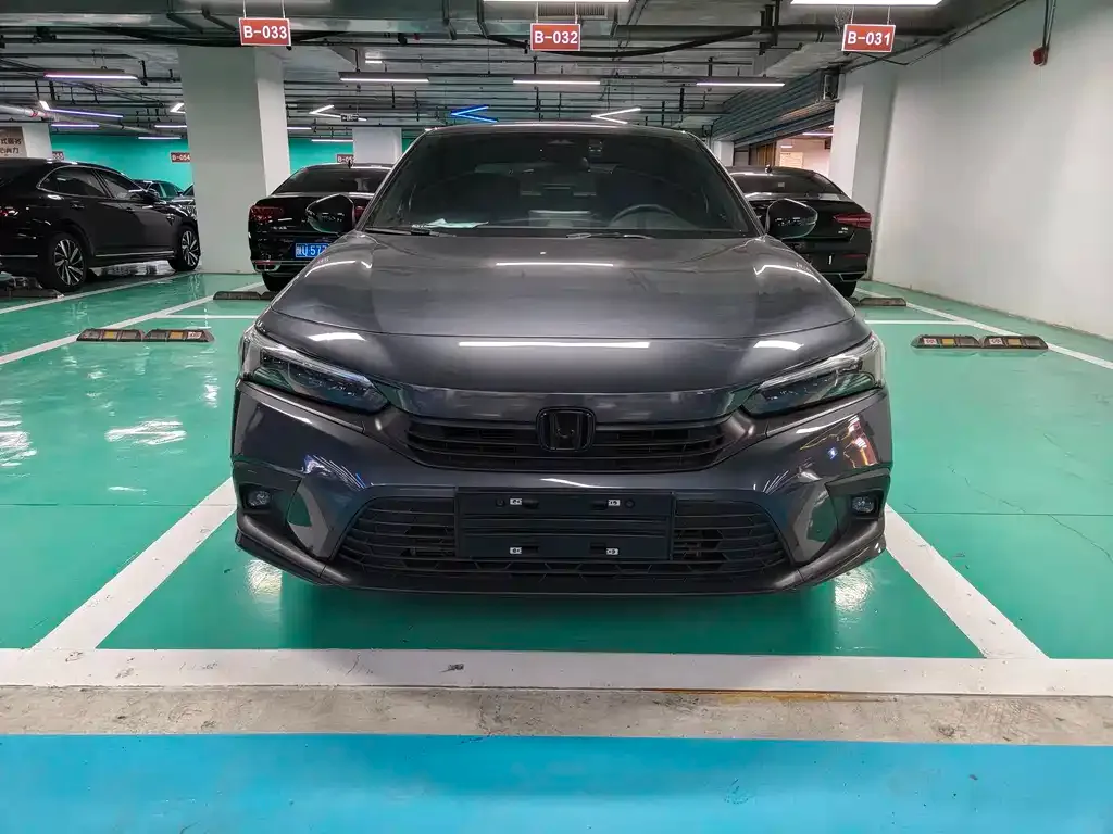 Honda Civic — фото 10