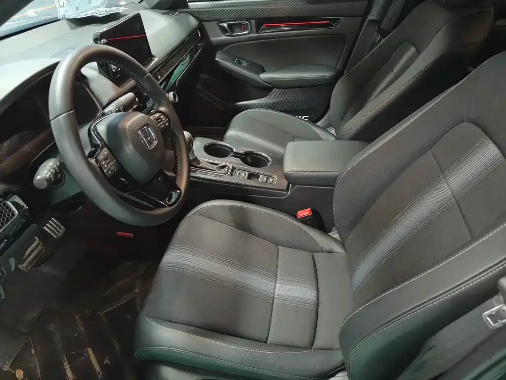 Honda Civic — фото 6