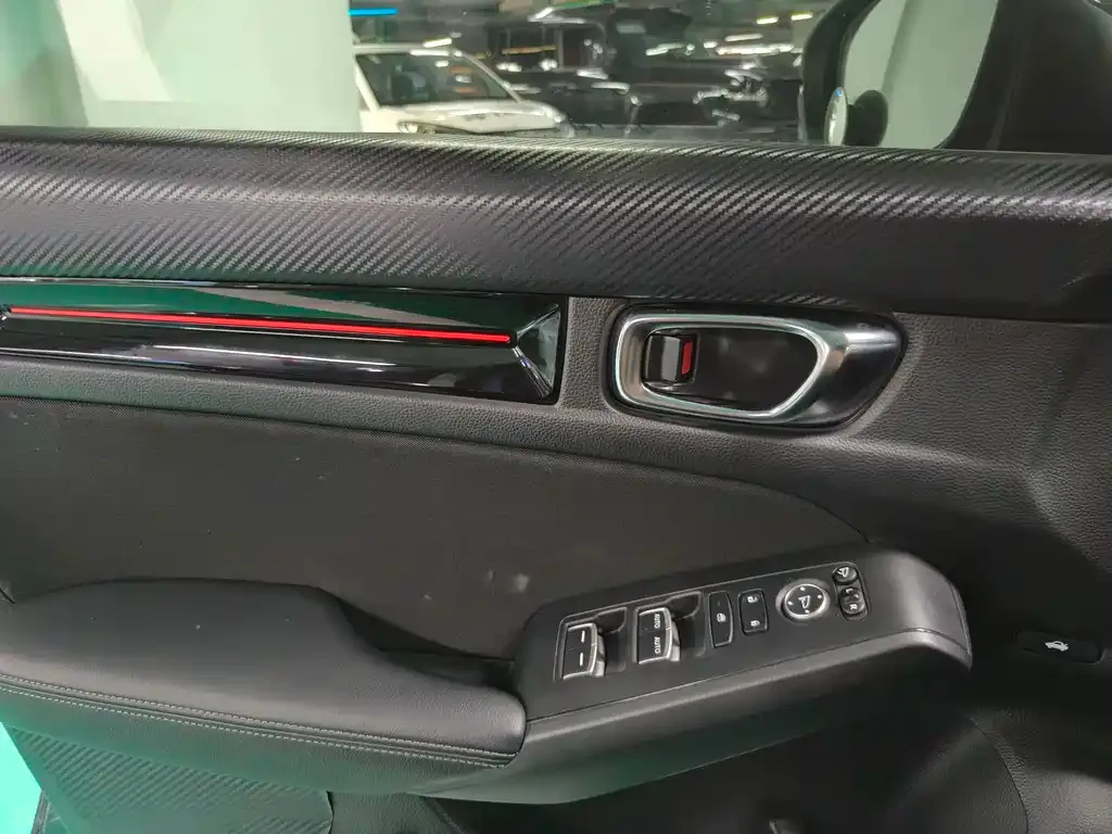 Honda Civic — фото 8