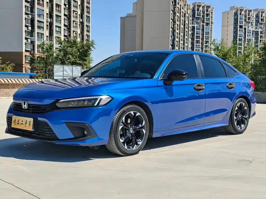 Honda Civic — фото 1