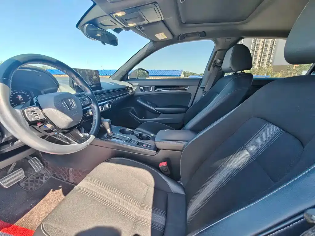 Honda Civic — фото 8