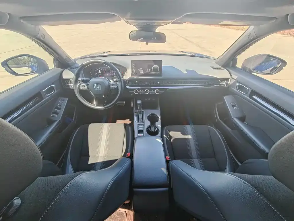 Honda Civic — фото 4