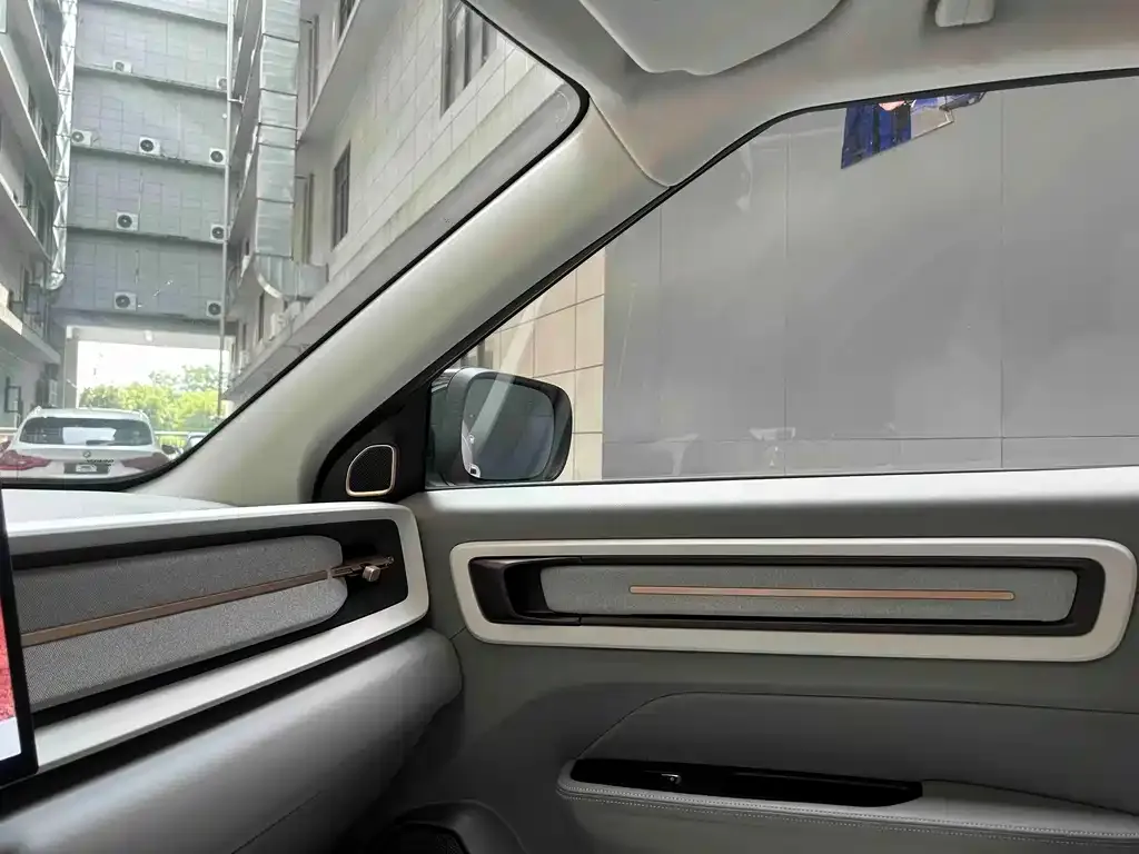 Geely Icon — фото 4