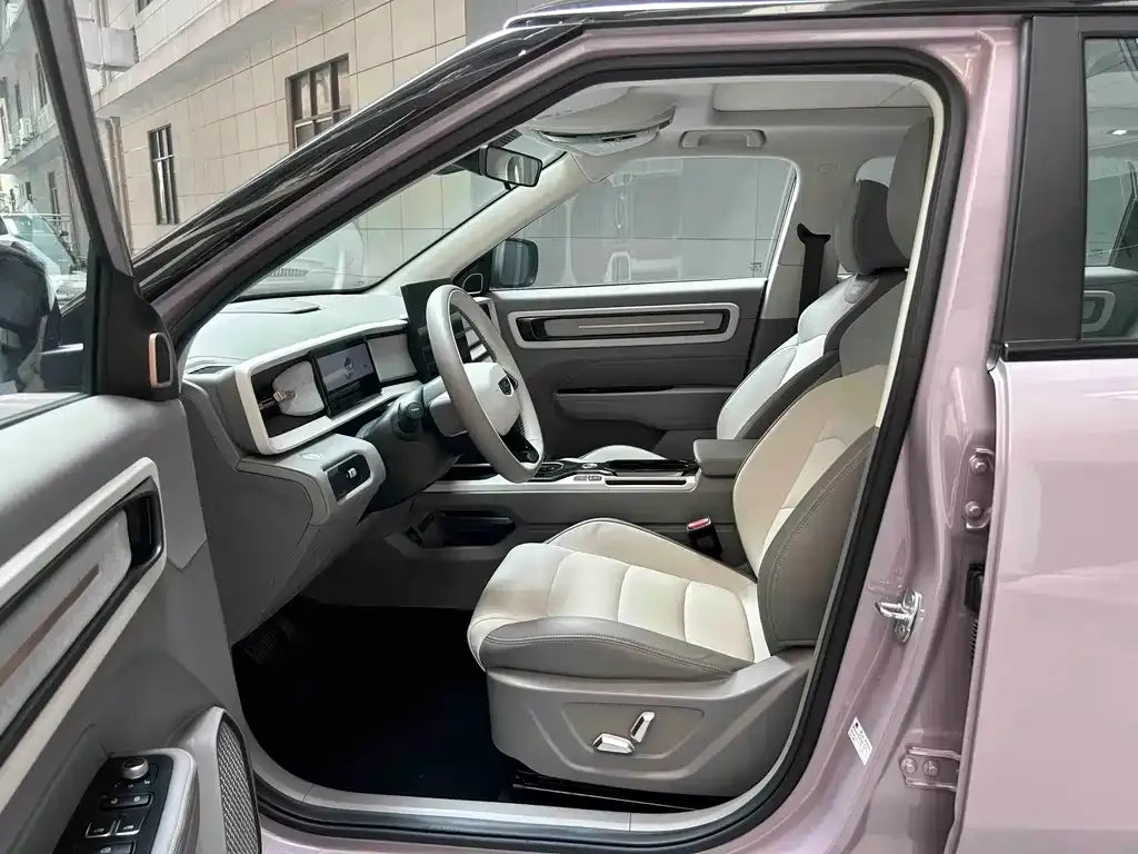 Geely Icon — фото 10