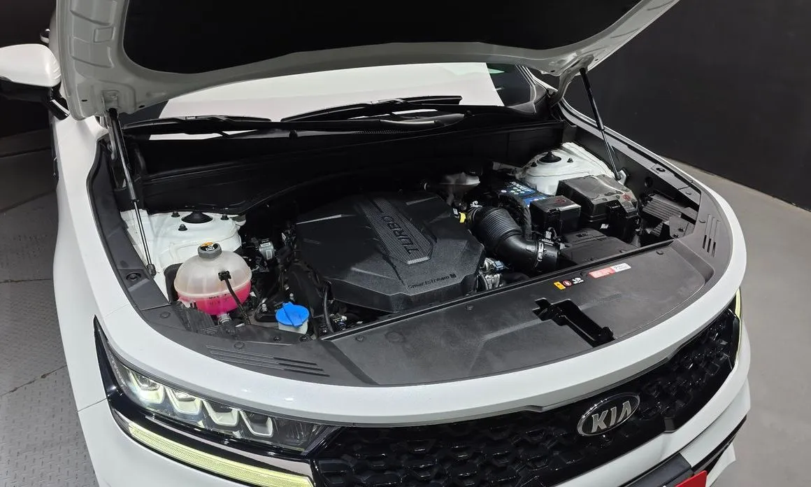 Kia Sorento — фото 6