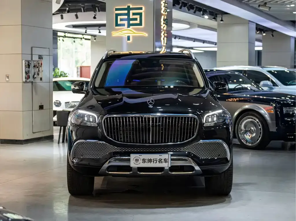 Mercedes-Benz GLS — фото 6