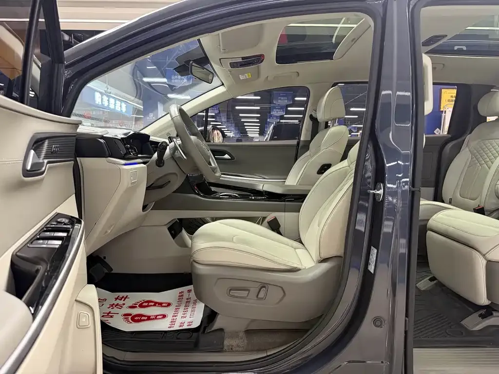 Hyundai Custo — фото 2