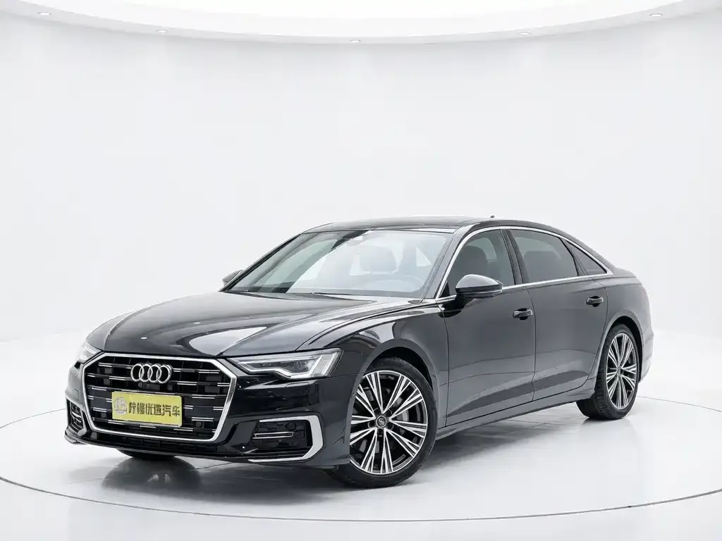Audi A6L — фото 1