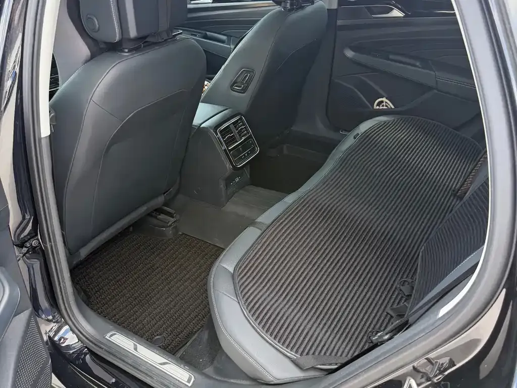 Volkswagen Passat — фото 4