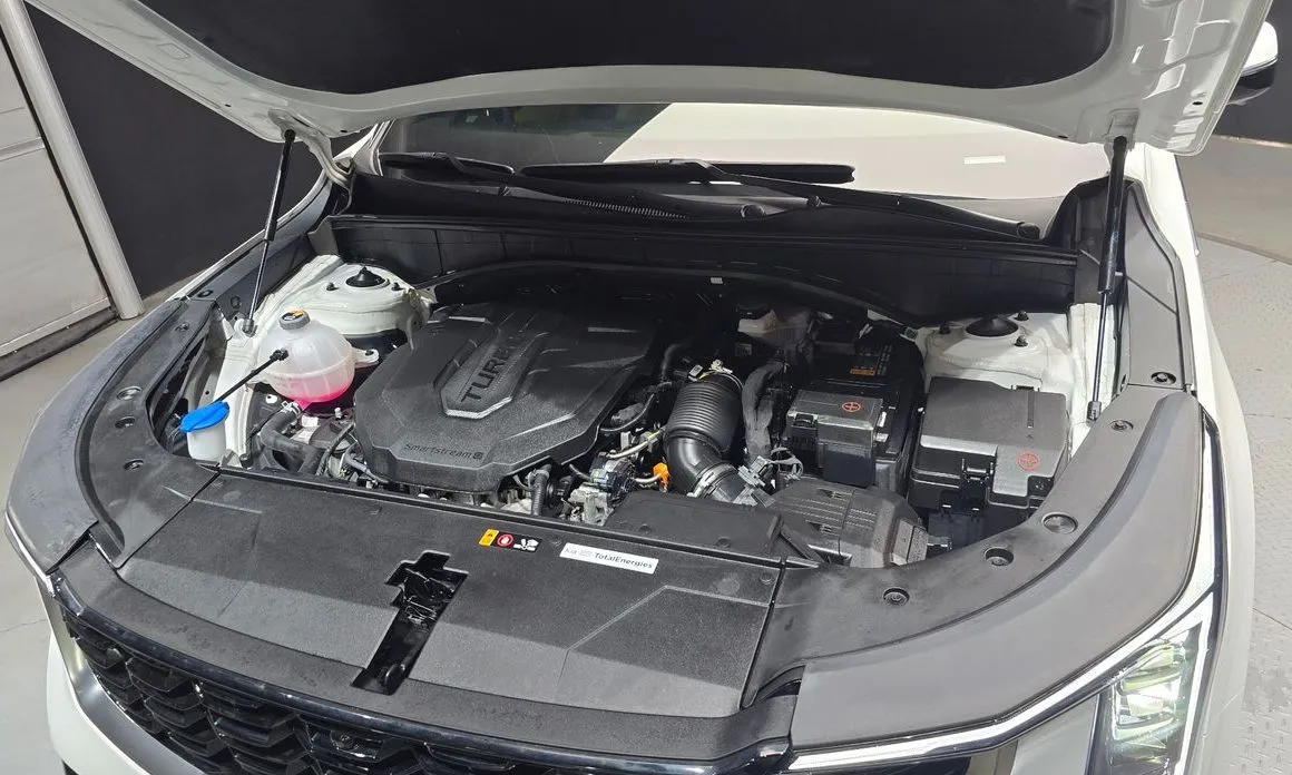 Kia Sorento — фото 10