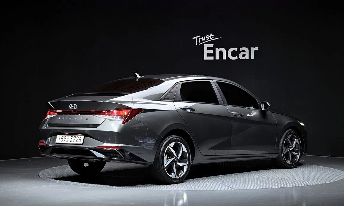 Hyundai AVANTE — фото 5