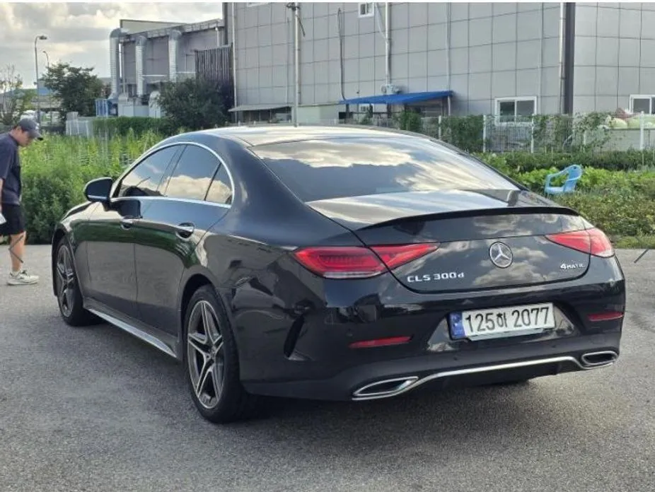 Mercedes-Benz CLS-Class — фото 7