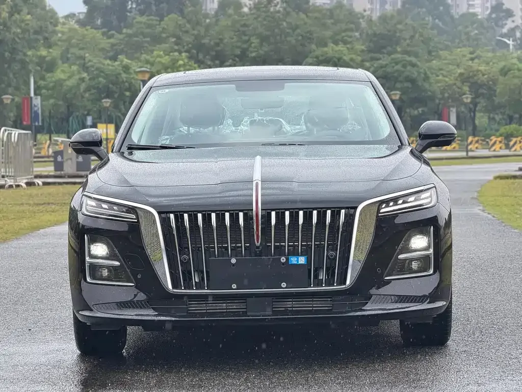 Hongqi H5 — фото 9