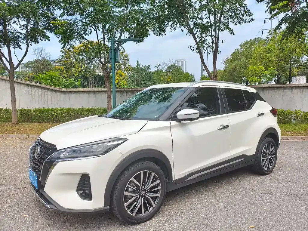 Nissan Kicks — фото 1