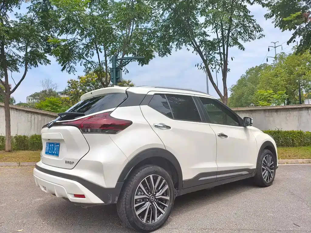 Nissan Kicks — фото 5