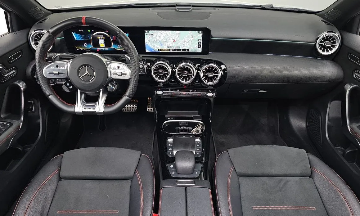 Mercedes-Benz A-Class — фото 10