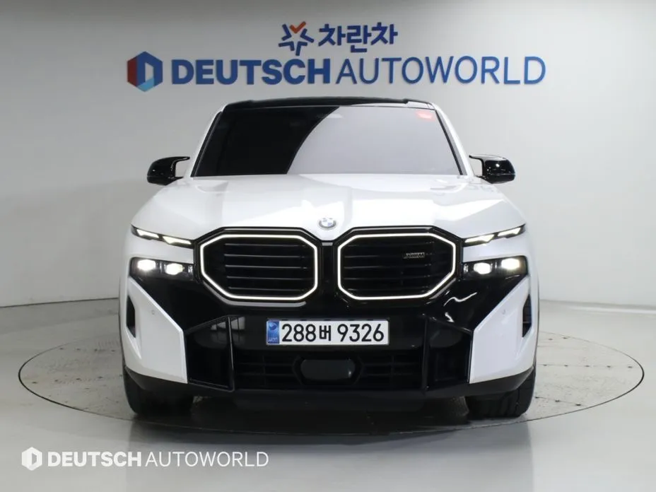 BMW XM — фото 6