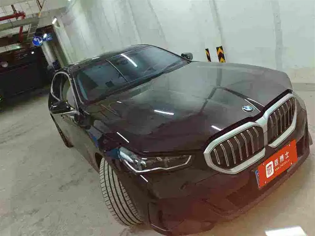 BMW 5 Series — фото 8