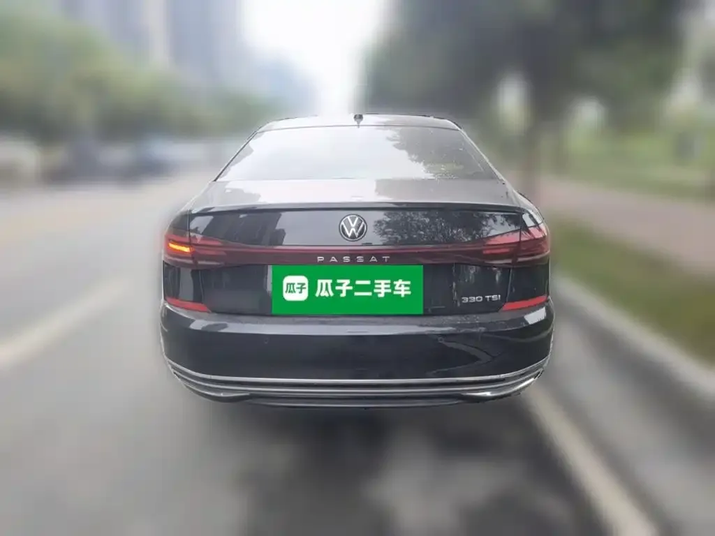 Volkswagen Passat — фото 3